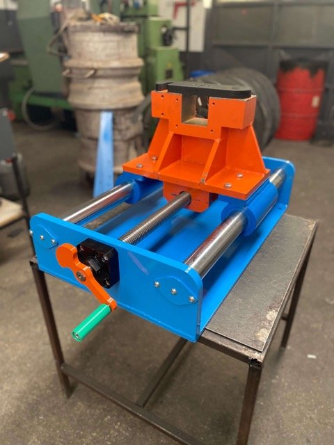 Hareketli Kalıp Tutucu