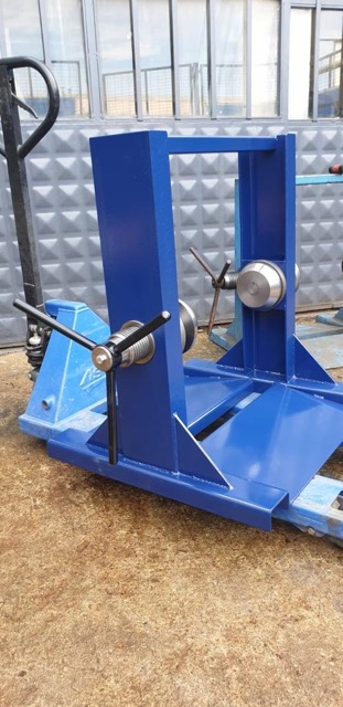 Frenli Makara Boşaltma Sehpası